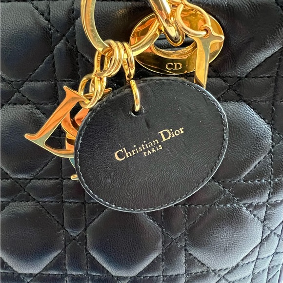 ❌❌SOLD❌❌Authentic Christian Lady Dior Medium Lambskin Handbag - Picture 7 of 16
